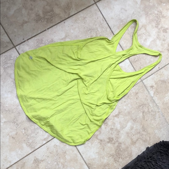 lululemon athletica Tops - Lululemon flowy razor back  tank top size 6